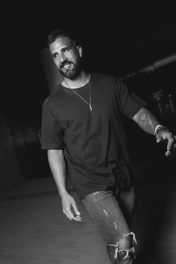 Armando Troya DJ · Street portrait